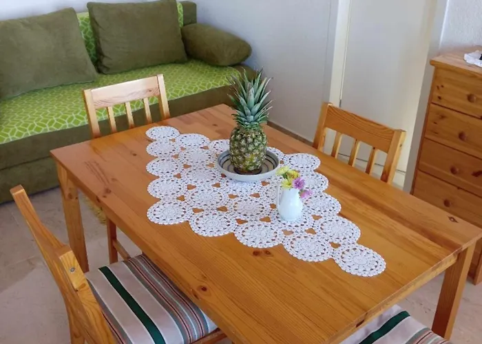 Julia - Julia 5 * Martinšćica